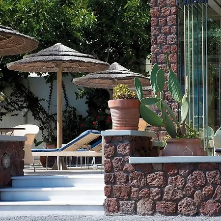 Thousand Stars Suites&rooms * Kamari (Santorini)
