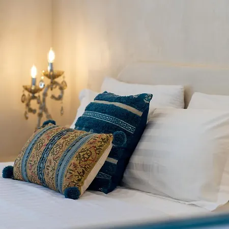 Aparthotel Thousand Stars Suites&rooms Kamari (Santorini)