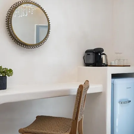 Aparthotel Thousand Stars Suites&rooms Kamari (Santorini)