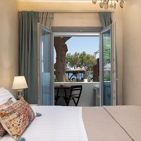 Thousand Stars Suites&rooms * Kamari (Santorini)