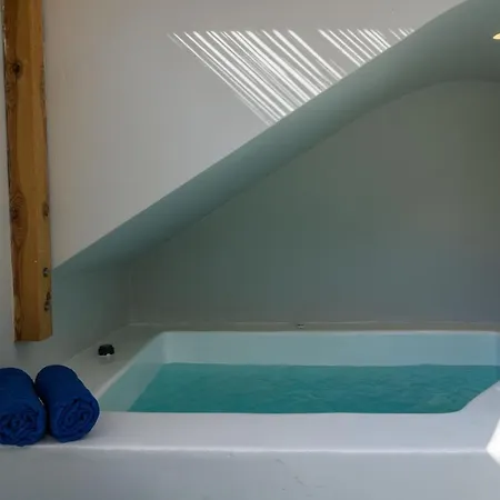 Aparthotel Thousand Stars Suites&rooms