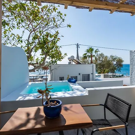 Thousand Stars Suites&rooms * Kamari (Santorini)